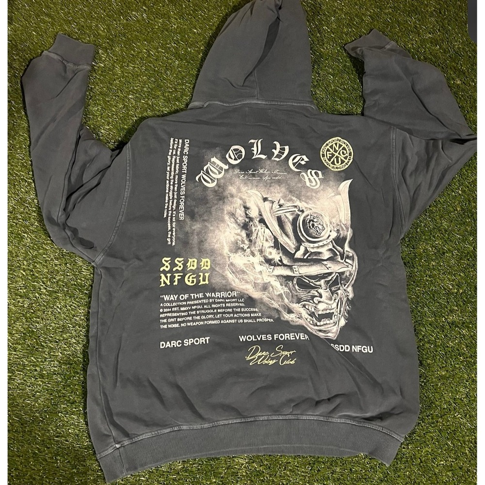 Darc Sport Bushido Hoodie Size M  New